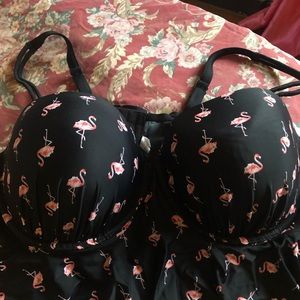 Brand new plus size swim suit. Top 44DDD bottoms26